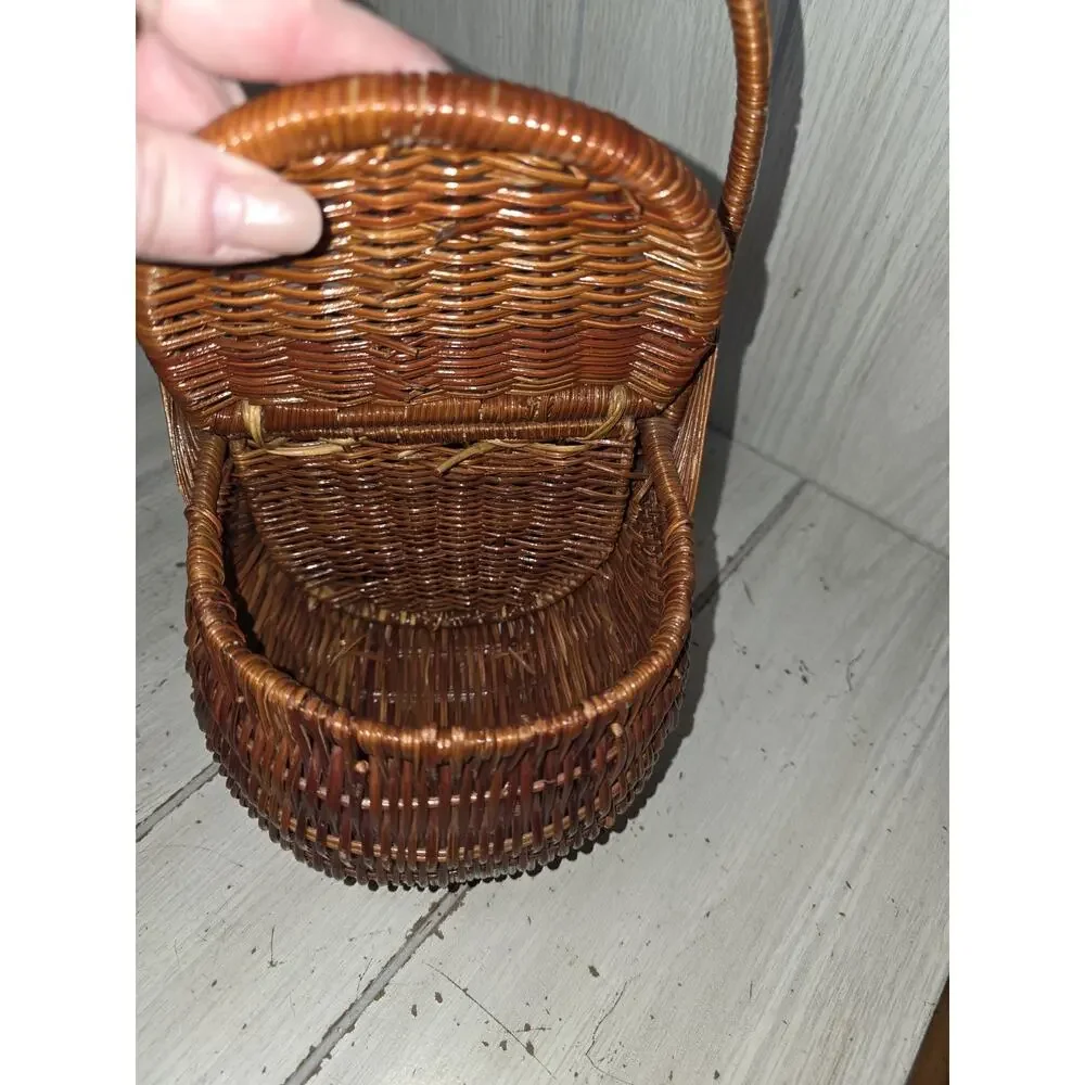 VTG Primitive New England Splint Wood Lidded Buttocks Basket Two Compartment